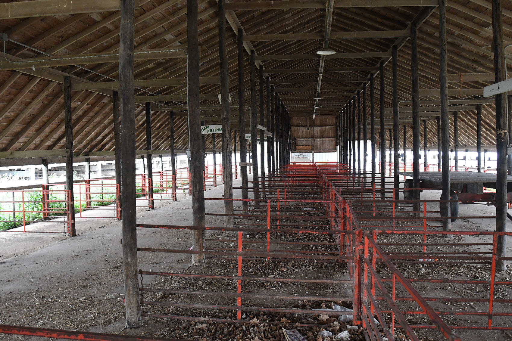 Primghar fairgrounds livestock barn